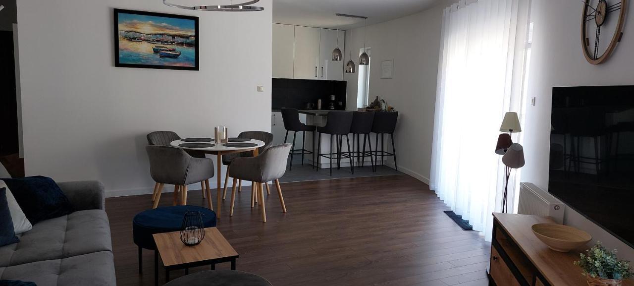 Apartament Riva Поберово Екстериор снимка