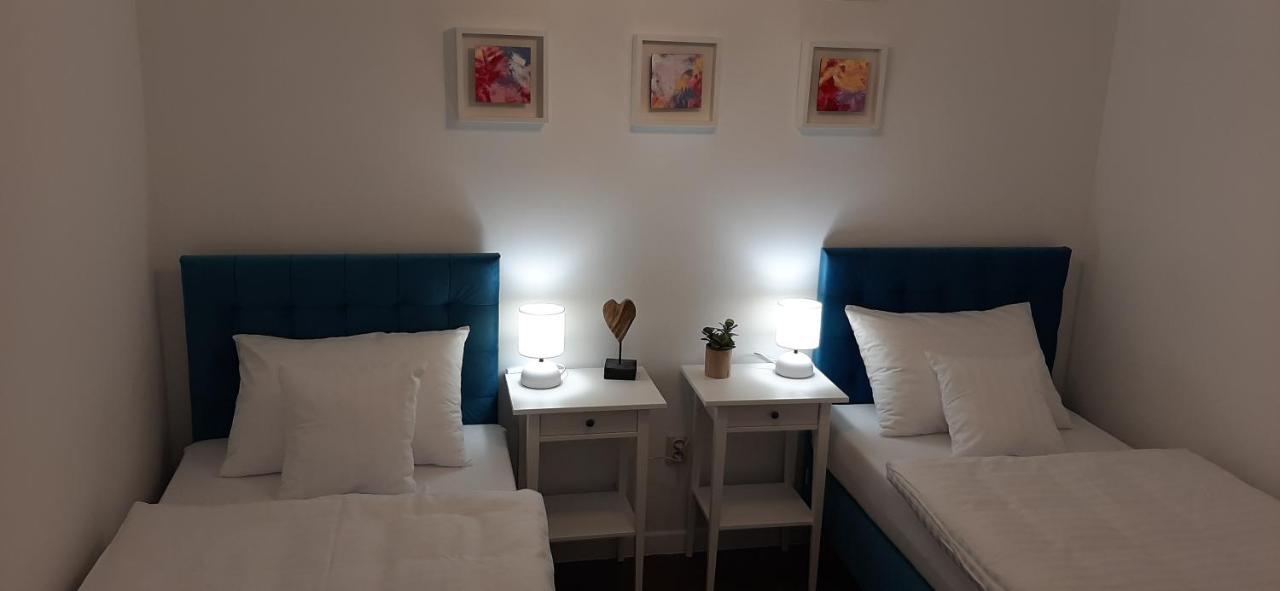 Apartament Riva Поберово Екстериор снимка